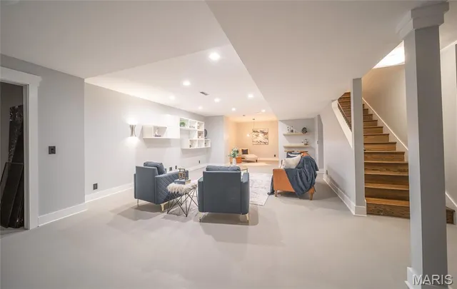 $749,900 | 233 Forest Court, Edwardsville, IL 62025