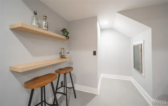 $749,900 | 233 Forest Court, Edwardsville, IL 62025