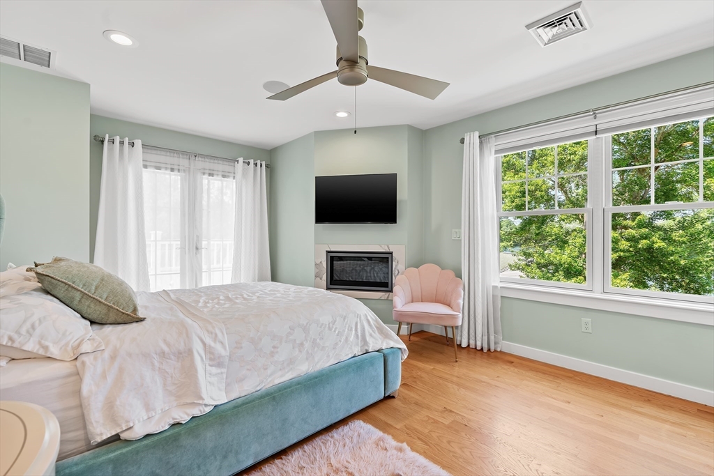5 Crest Road Wayland, MA 01778 - Photo 17 of 42