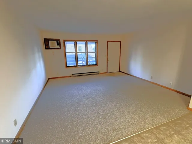 $900 | 780 Main Street, Unit A3, Baldwin, WI 54002