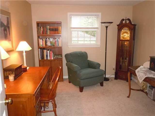 2927 Halstead Road Upper Arlington, OH 43221 - Photo 15 of 21