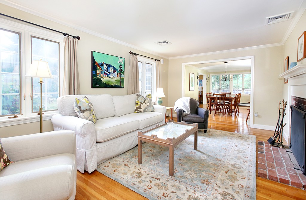 384 Powder Mill Road Concord, MA 01742 - Photo 2 of 18 Gallery Image 2