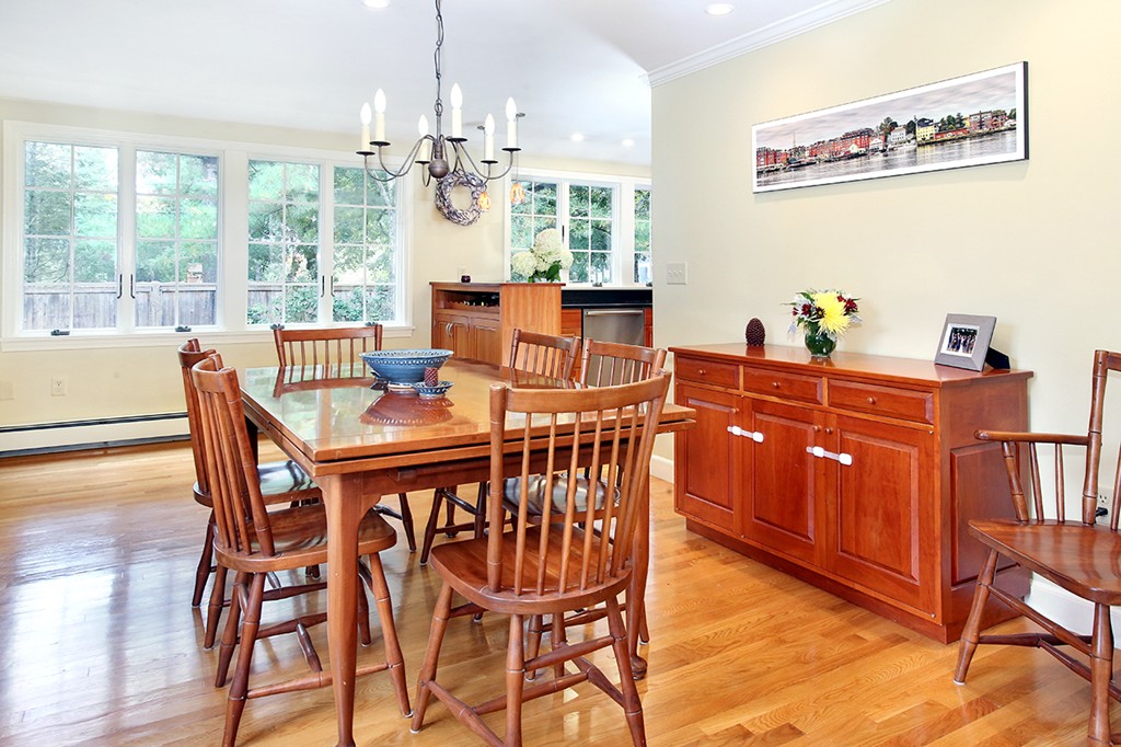 384 Powder Mill Road Concord, MA 01742 - Photo 3 of 18 Gallery Image 3