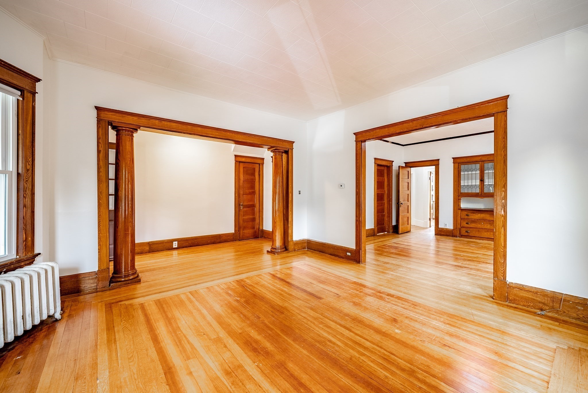 17-19 Trinity Terrace Springfield, MA 01108 - Photo 3 of 11 Gallery Image 3