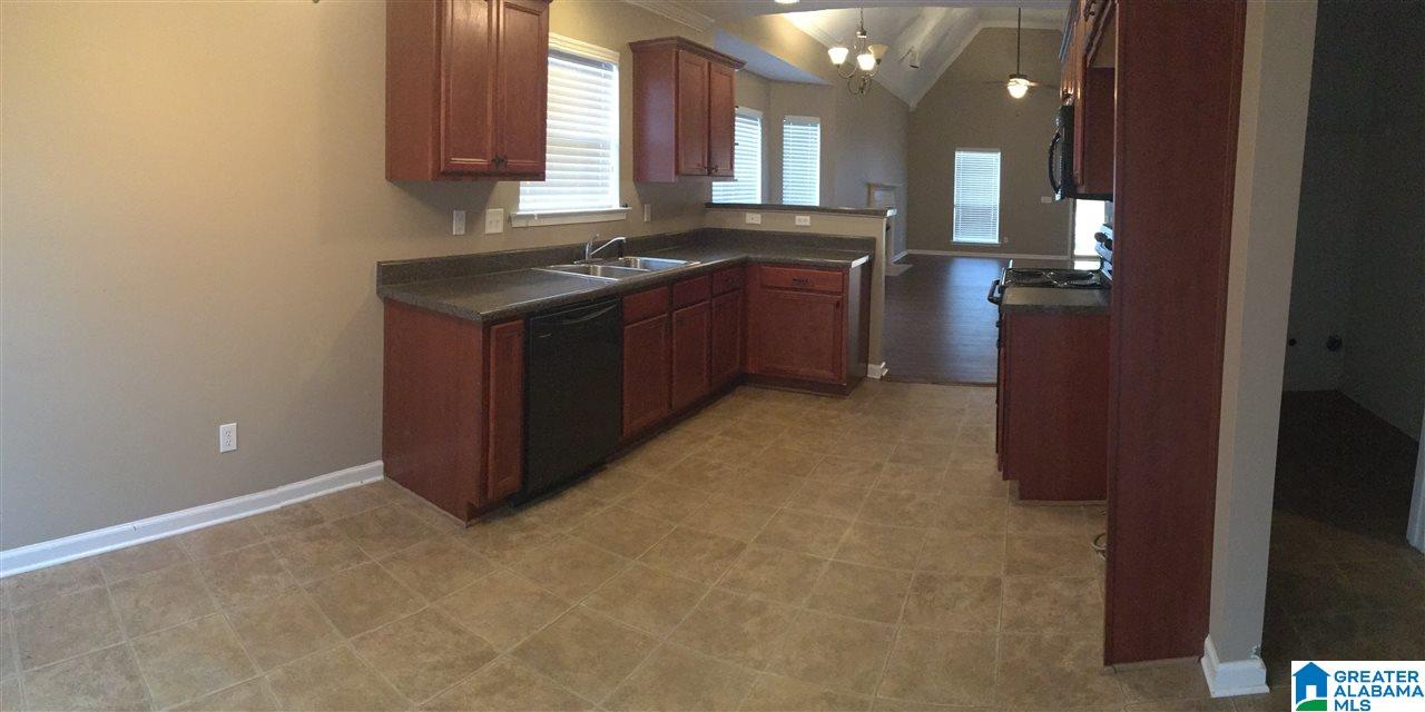 4245 Fieldstone Way Birmingham, AL 35215 - Photo 6 of 9