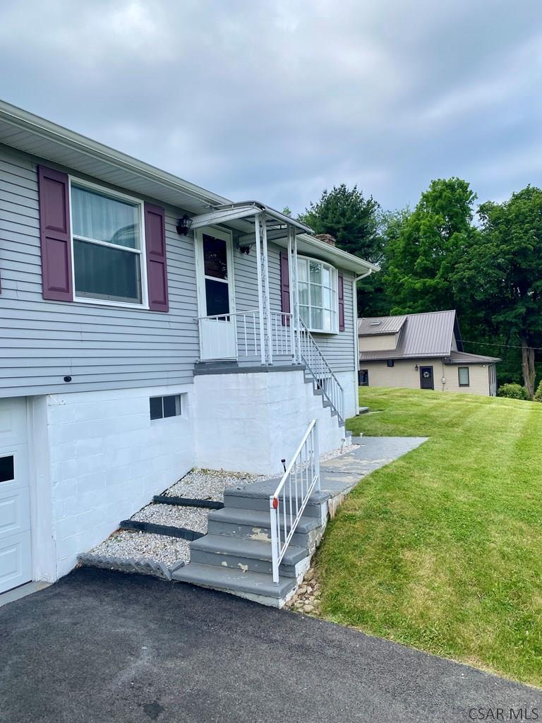 2058 Frankstown Road Johnstown, PA 15902 - Photo 9 of 63