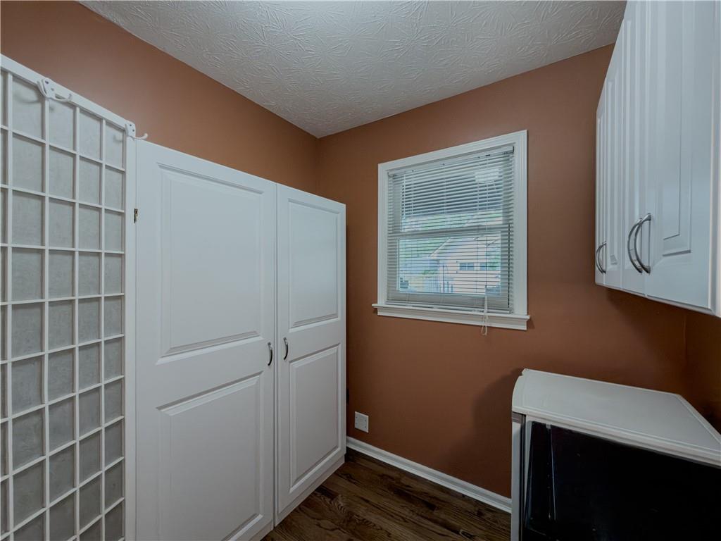 733 Ridgeview Drive Southwest Lilburn, GA 30047 - Photo 19 of 54