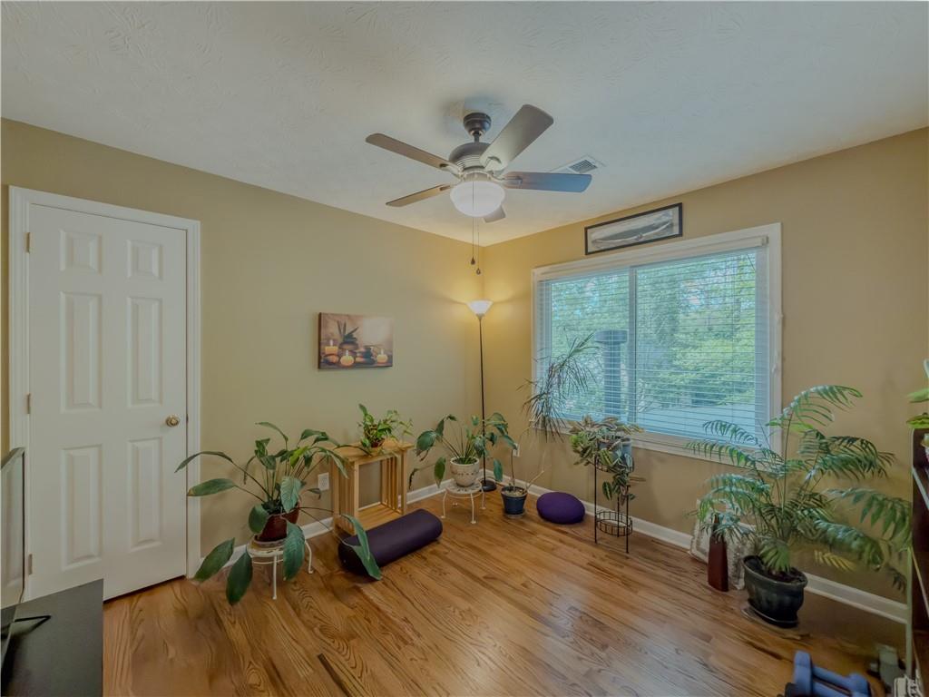 733 Ridgeview Drive Southwest Lilburn, GA 30047 - Photo 37 of 54