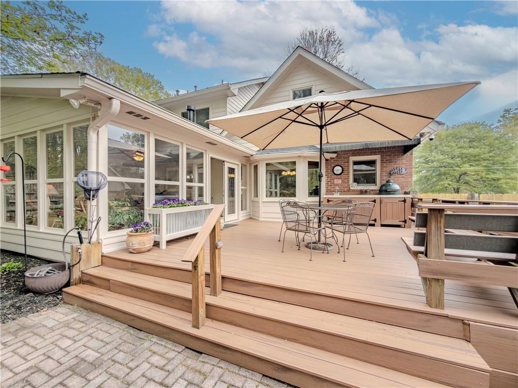 733 Ridgeview Drive Southwest Lilburn, GA 30047 - Photo 41 of 54