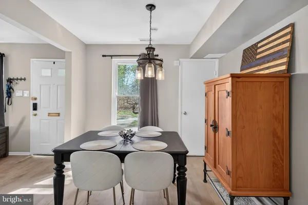 $230,000 | 3037 Harbour Drive, Palmyra, NJ 08065