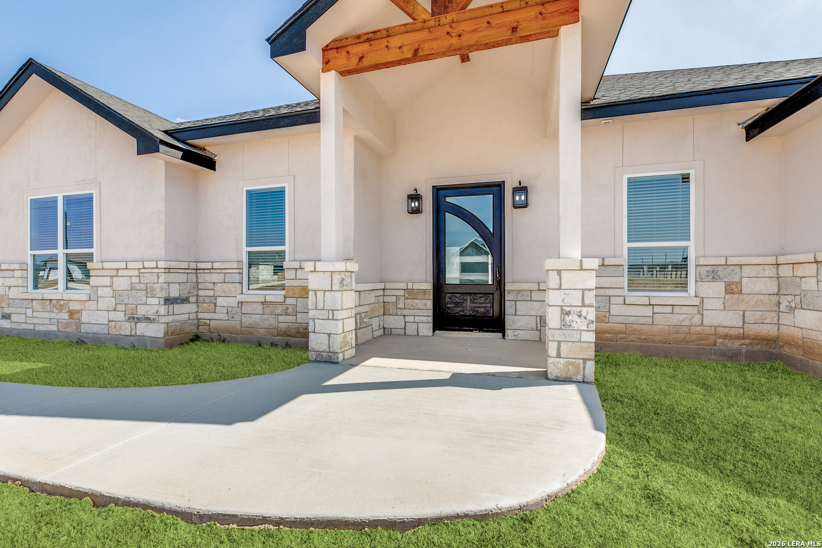 16934 Rancho Atascosa, TX 78002 - Photo 26 of 27 a view of house and outdoor space