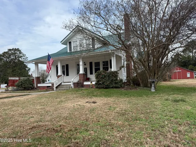 $289,900 | 204 Spencers Avenue, South Mills, NC 27976