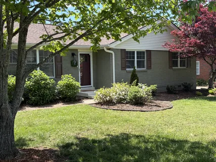 $674,900 | 2913 Fernbrook Lane, Nashville, TN 37214