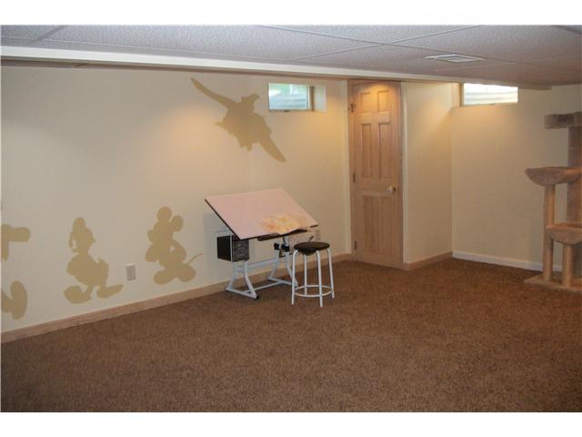 161 Ridge Side Drive Powell, OH 43065 - Photo 17 of 21 Gallery Image 17