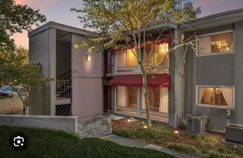 $1,375 | 201 Acklen Park Drive, Unit 23, Nashville, TN 37203