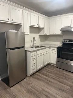 $1,375 | 201 Acklen Park Drive, Unit 23, Nashville, TN 37203