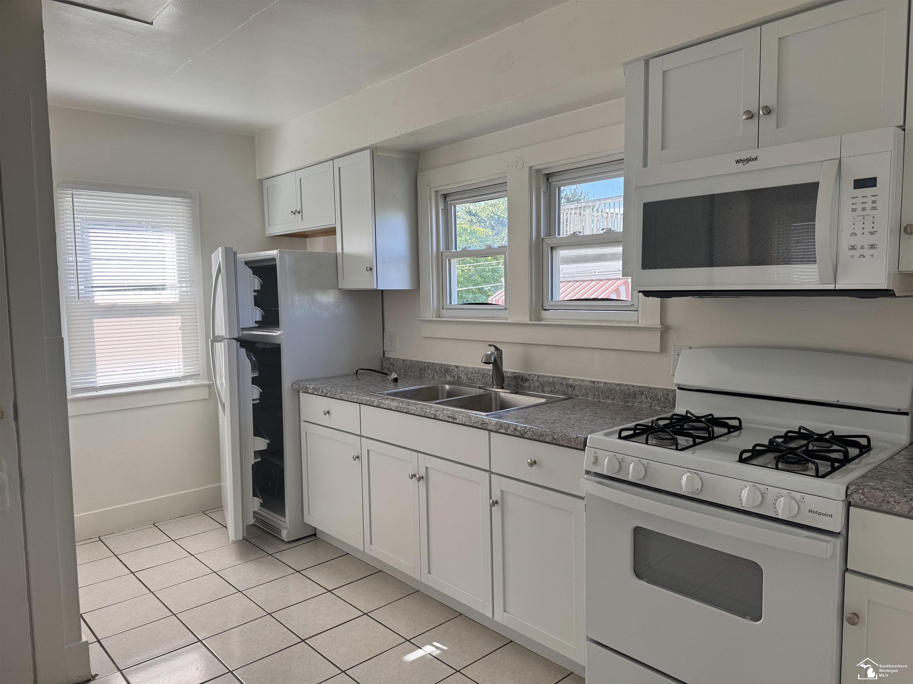 815 Union Street Monroe, MI 48161 - Photo 5 of 9