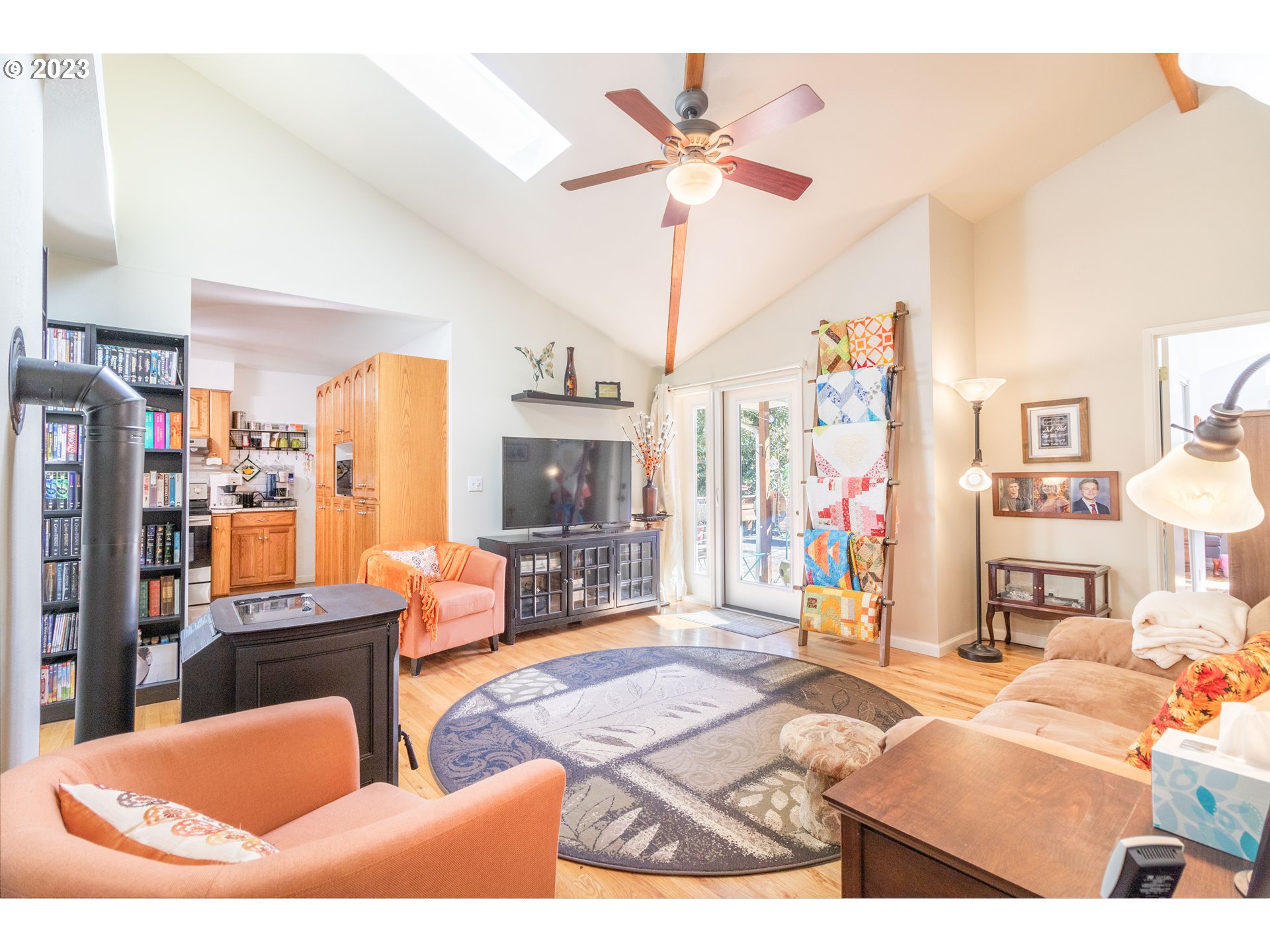 20562 Southwest Prindle Road Tualatin, OR 97062 - Photo 12 of 45 Gallery Image 12