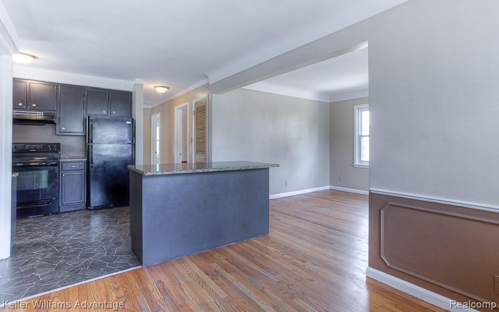 3546 Merrick Street Dearborn, MI 48124 - Photo 12 of 32
