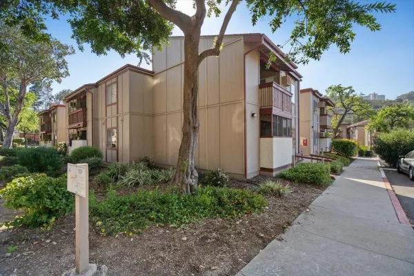 $499,000 | 5553 Adobe Falls Road, Unit 1, San Diego, CA 92120