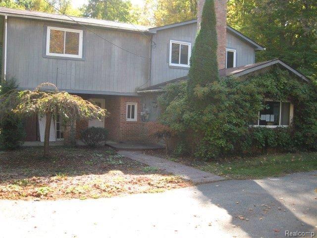 4857 Waldon Road Clarkston, MI 48348 - Photo 2 of 11 Front