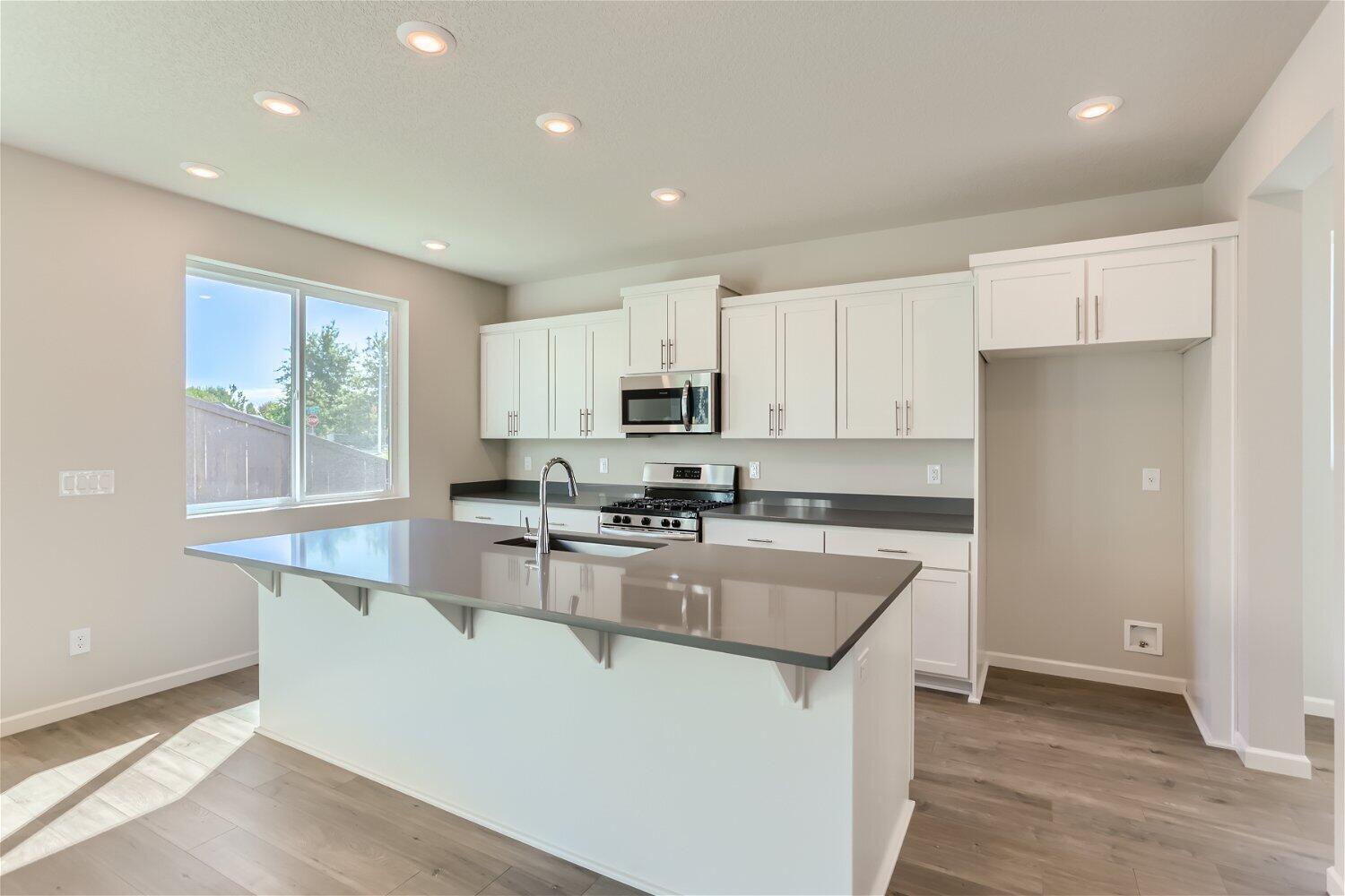 63197 Northeast Carly Lane Bend, OR 97701 - Photo 4 of 14 2766 NW Shadden Dr - Web Quality - 003 -
