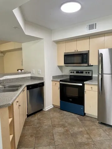 $210,000 | 3718 Northwest Adriatic Lane, Unit 302, Jensen Beach, FL 34957