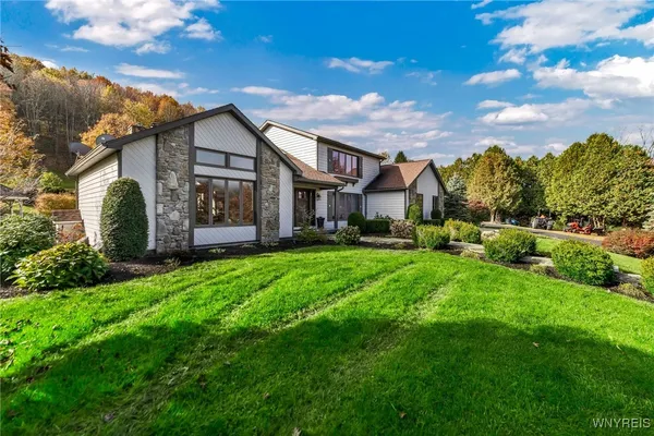 $400,000 | 9811 Deer Creek Road, Genesee, NY 14770