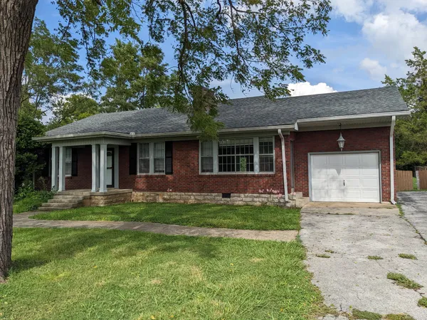$399,000 | 1289 Hunters Point Pike, Lebanon, TN 37087