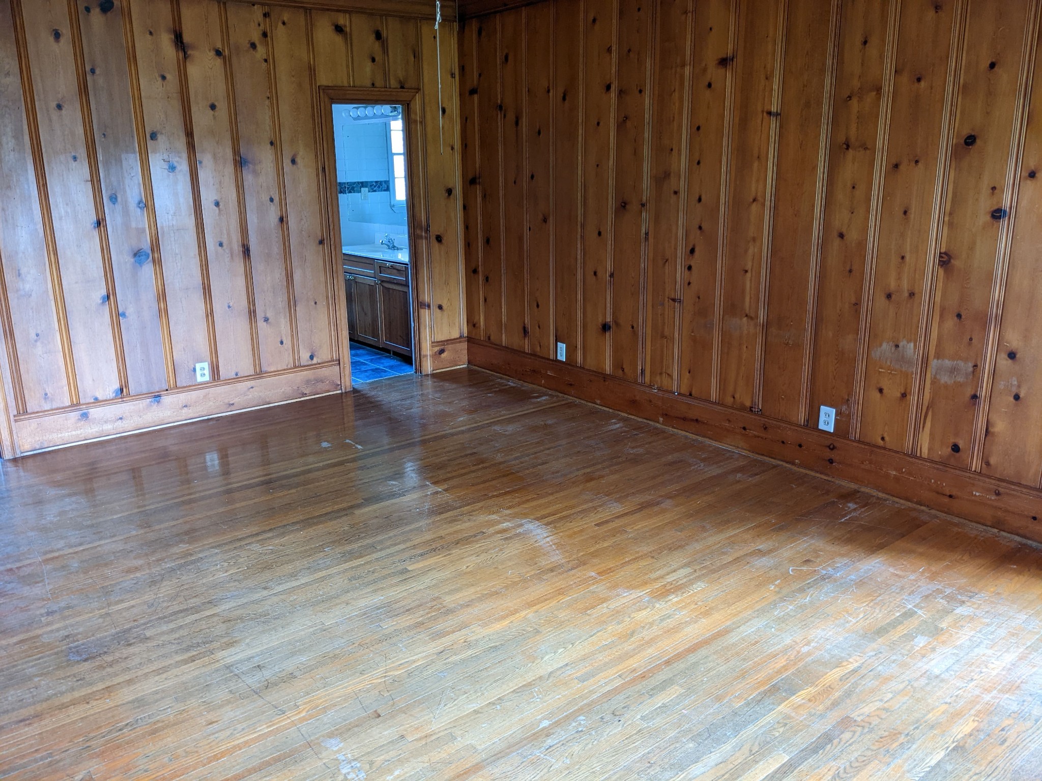 1289 Hunters Point Pike Lebanon, TN 37087 - Photo 3 of 15 a view of an empty room with wooden floor