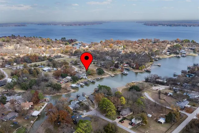 $330,000 | 1320 Villa Bay, Tool, TX 75143