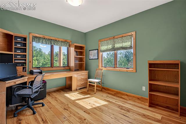 255 Summit Road Manitou Springs, CO 80829 - Photo 21 of 48 Additional view of bedroom 2
