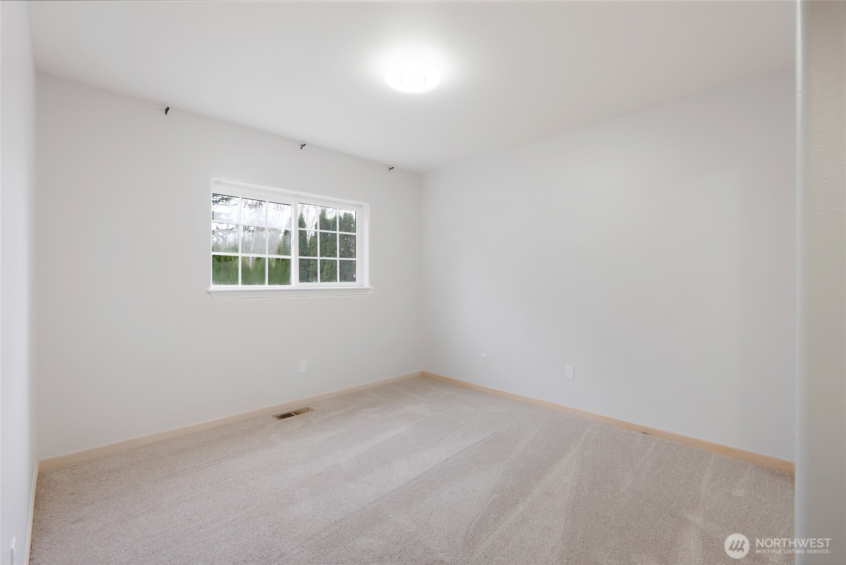 833 Blueberry Lane Bellingham, WA 98229 - Photo 22 of 38