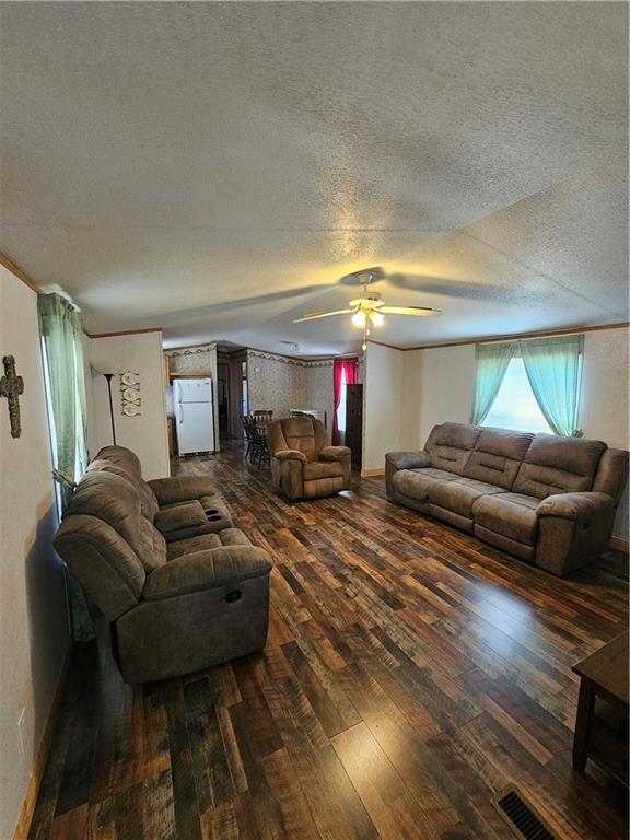 115 Burkheimer Road Saline, LA 71070 - Photo 9 of 18 Gallery Image 9