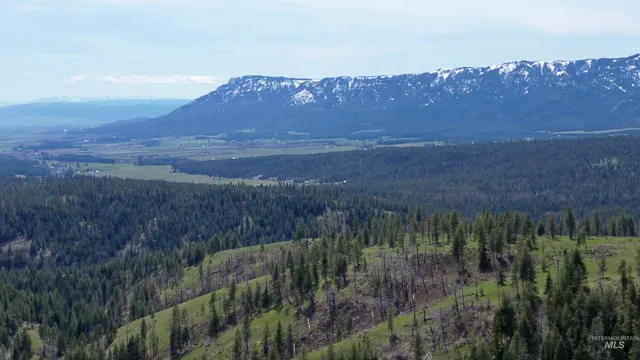 $2,950,000 | 204 Elgin Or 97827, Summerville, OR 97876