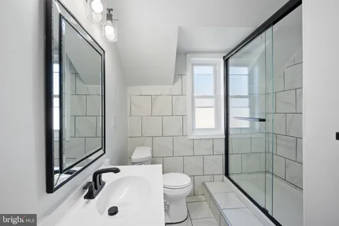 $299,000 | 19 West 37th Street, Wilmington, DE 19802
