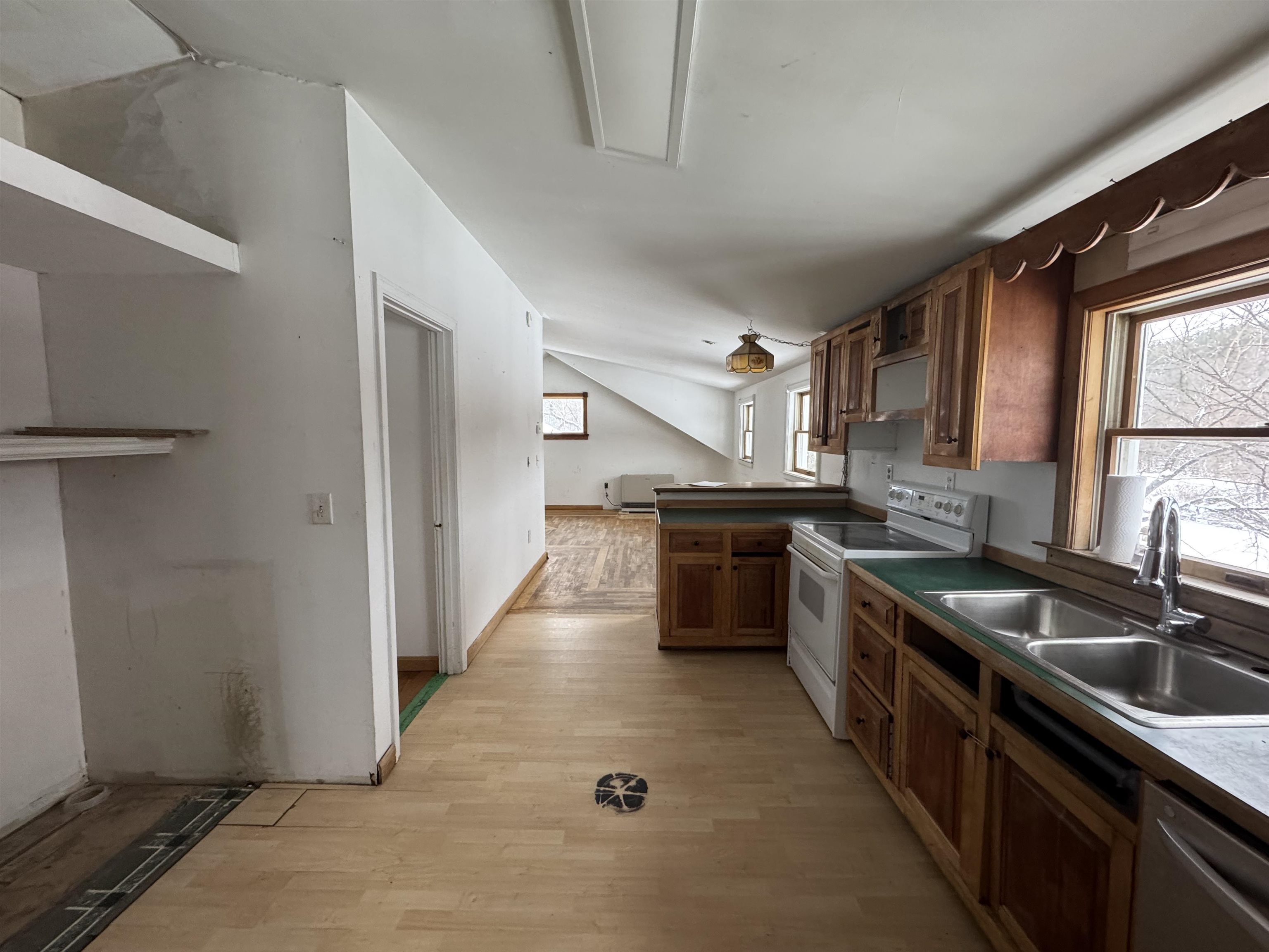 94-112 River Road West Johnson, VT 05656 - Photo 4 of 36