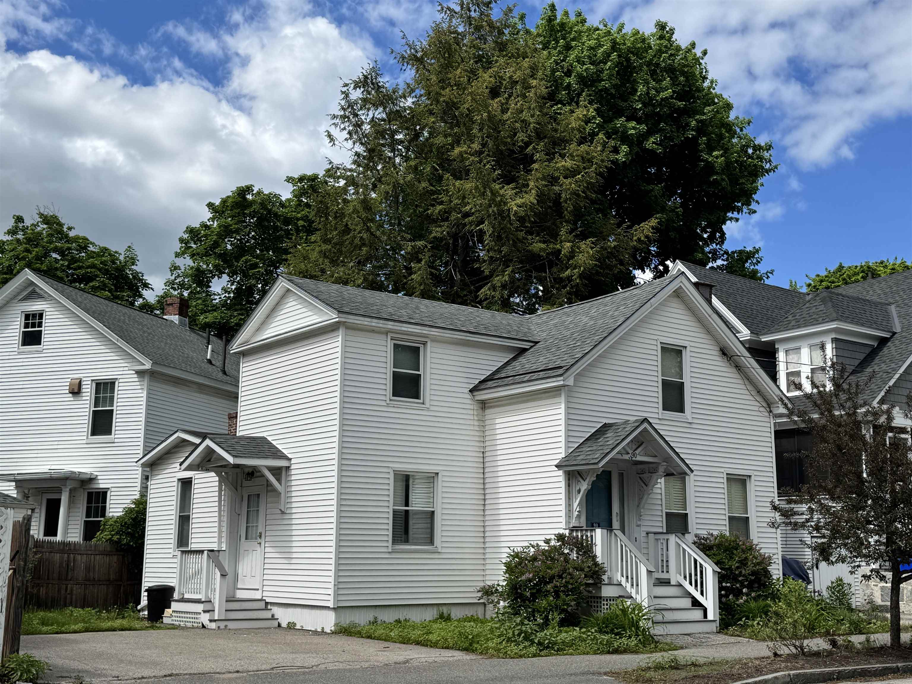 90 Centre Street Concord, NH 03301 - Photo 2 of 33