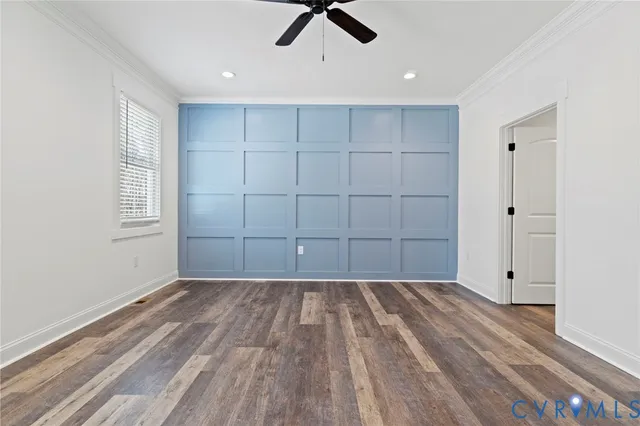 wooden floor in an empty room