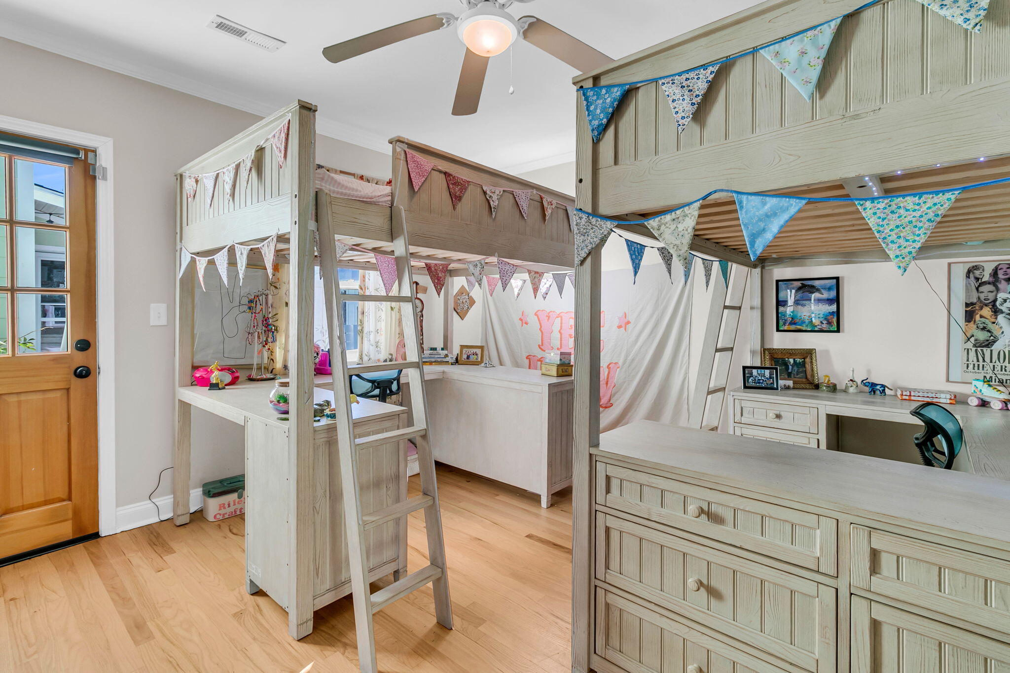 119 Simons Street Charleston, SC 29403 - Photo 26 of 37 CREM - 119 Simons St-29