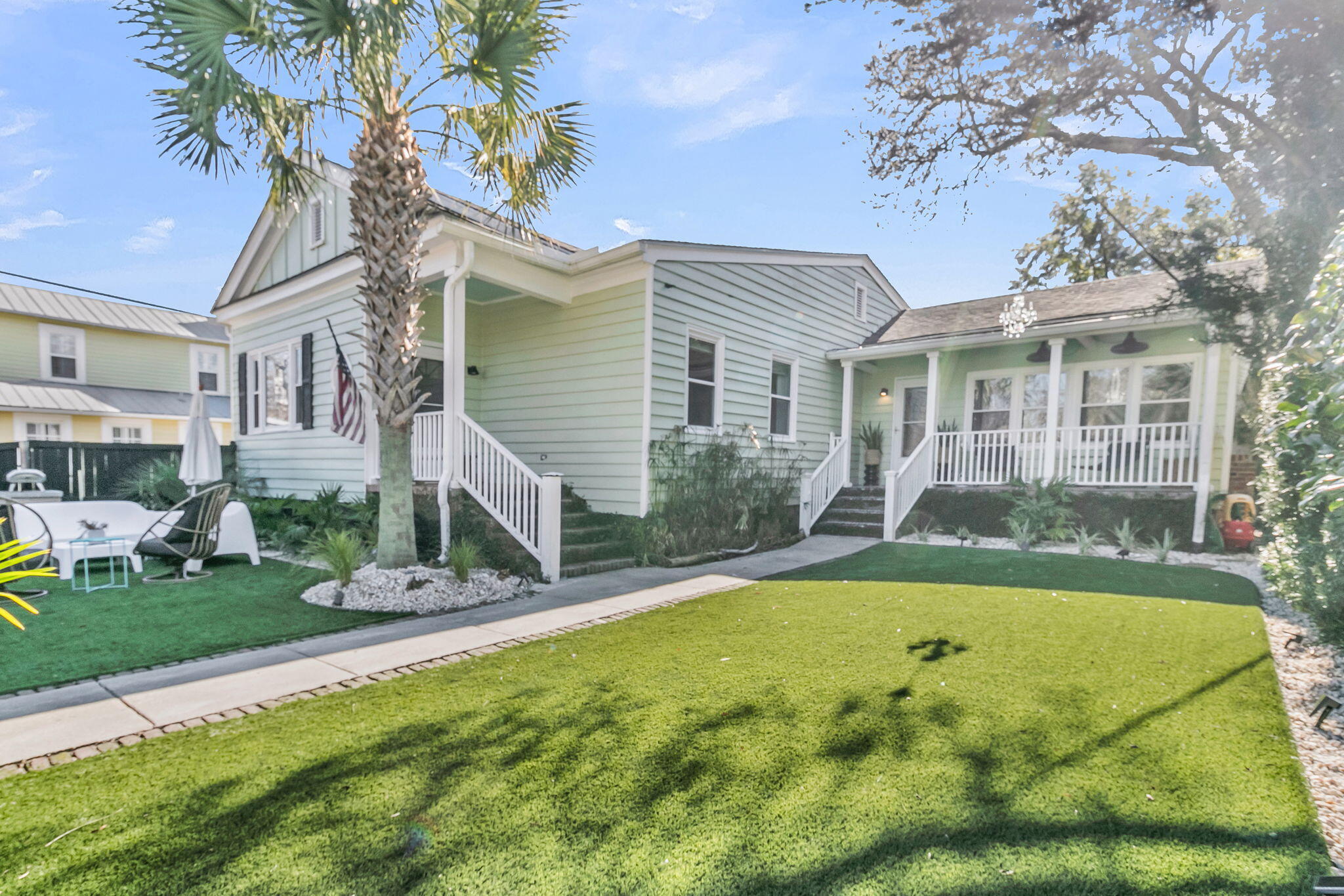 119 Simons Street Charleston, SC 29403 - Photo 4 of 37 CREM - 119 Simons St-19