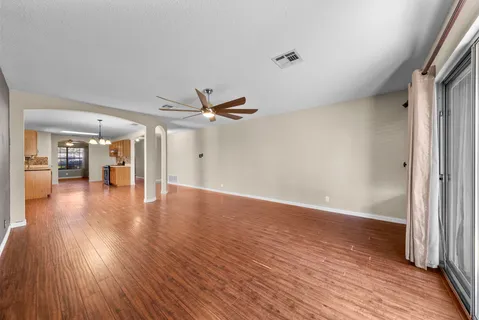 $290,000 | 202 Matthew Cove, Hutto, TX 78634