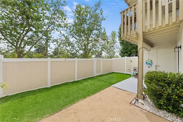 $529,000 | 23341 La Glorieta, Unit B, Mission Viejo, CA 92691