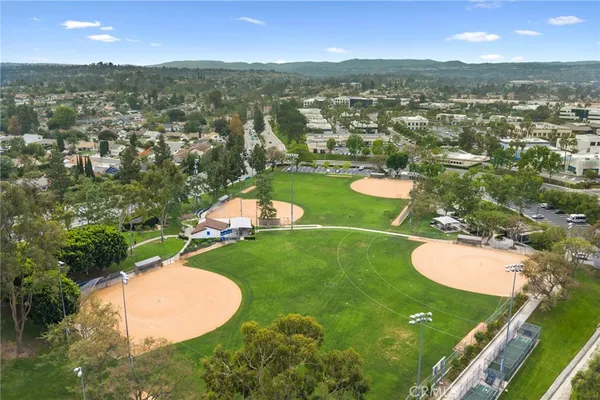 $529,000 | 23341 La Glorieta, Unit B, Mission Viejo, CA 92691