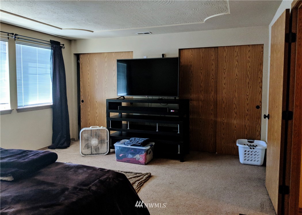 6506 197th Court Southwest Rochester, WA 98579 - Photo 16 of 20