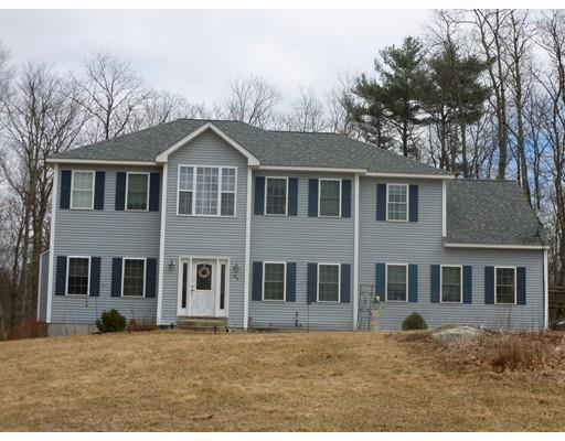 25 Lafayette Road Templeton, MA 01468 - Photo 1 of 13 a front view of a house with a garden