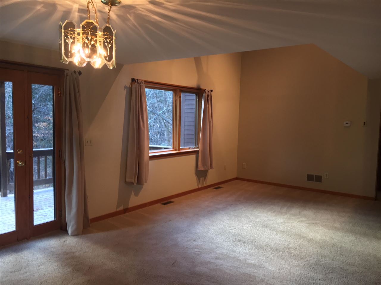 30 Kirriemuir Road, Unit 30 Stratham, NH 03885 - Photo 5 of 28