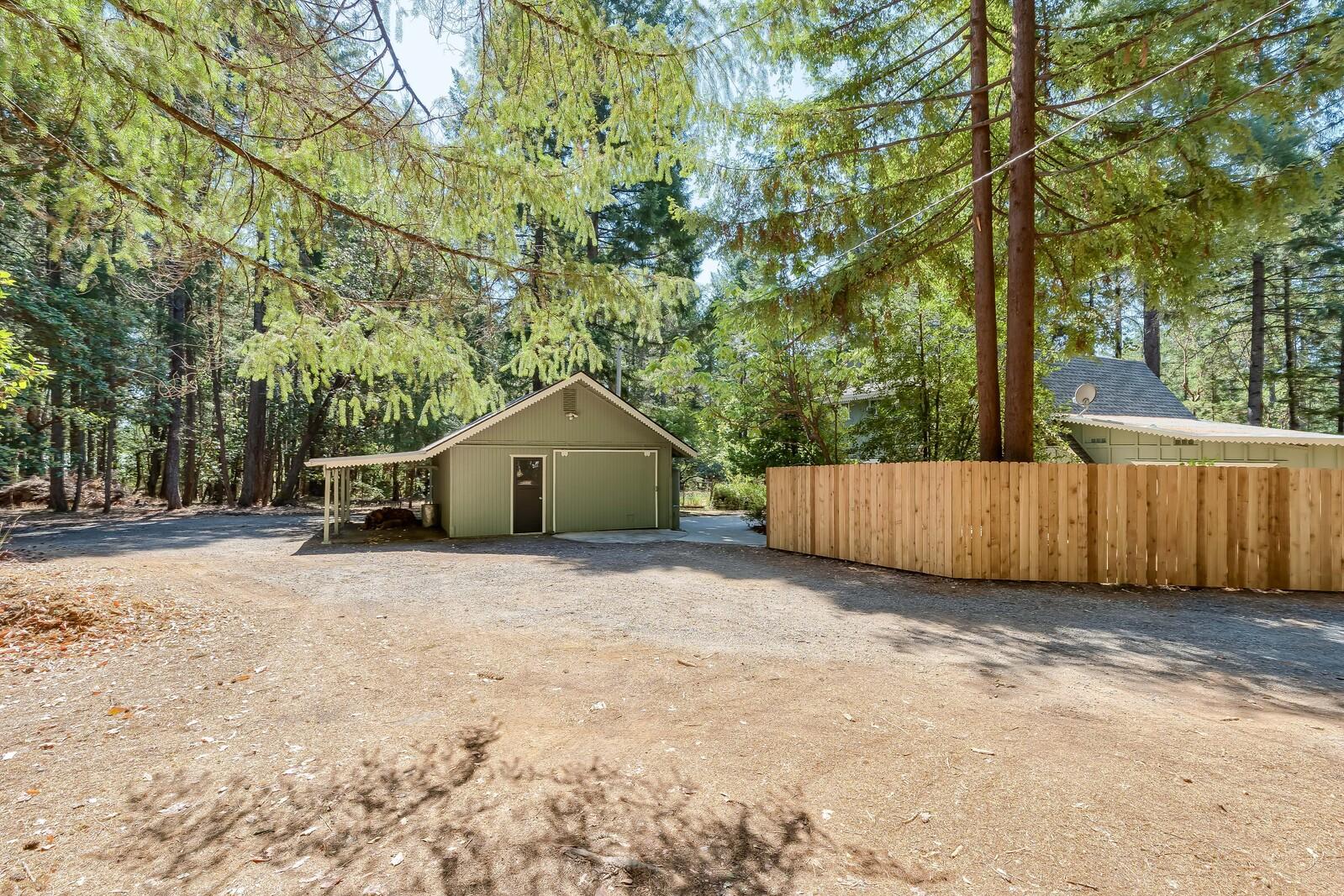 3990 Galice Road Merlin, OR 97532 - Photo 39 of 43 Z10