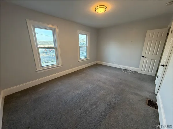 $1,650 | 18 Buffum Street, Buffalo, NY 14210