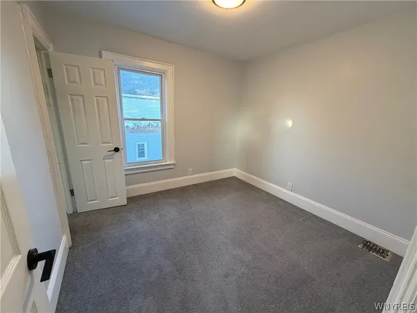 $1,650 | 18 Buffum Street, Buffalo, NY 14210